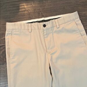 Eddie Bauer Khaki Pants Size 34 Wrinkle Free Slim Fit